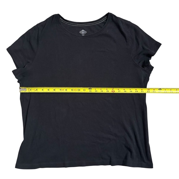 St. John's Bay Black Short Sleeve Tee Size XL - Picture 5 of 6